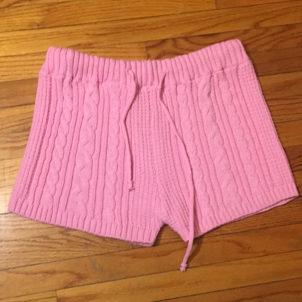 NWT pink knit shorts